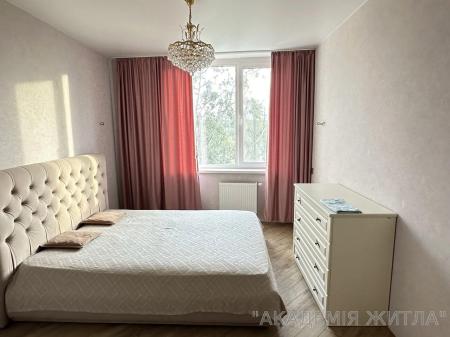 Сдам 3-комнатную квартиру в новостройке, ЖК «Озерное»