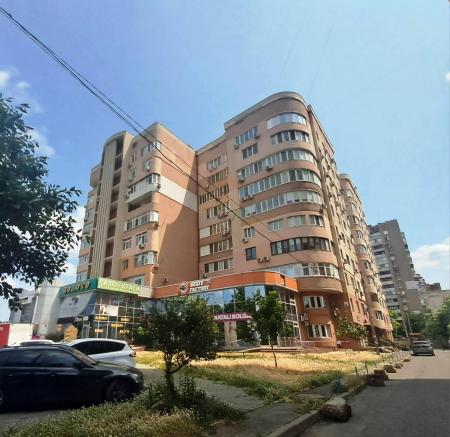 Продам 2-кімнатну квартиру