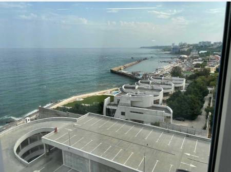 Продам 3-комнатную квартиру в новостройке, ЖК «Морская симфония»