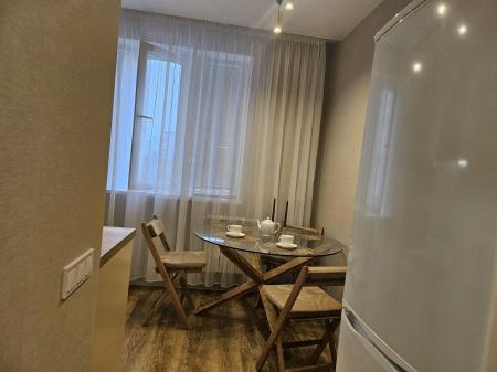 Продам 3-кімнатну квартиру