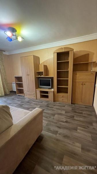 Продам 2-комнатную квартиру