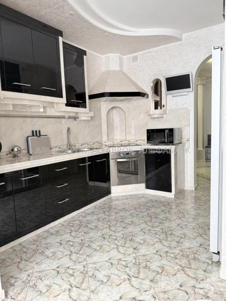 Продам 2-кімнатну квартиру