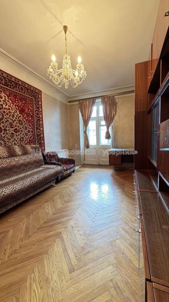 Продам 2-комнатную квартиру