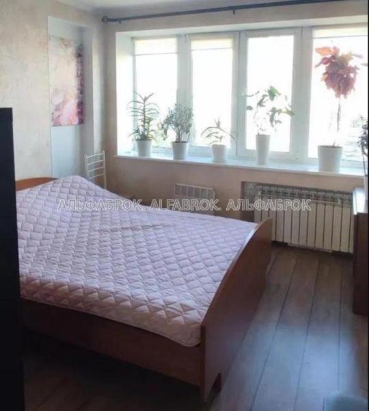 Продам 1-комнатную квартиру