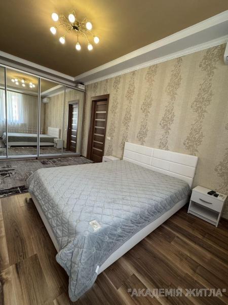 Продам 1-комнатную квартиру в новостройке