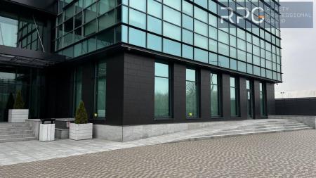 Здам офіс в офісному центрі