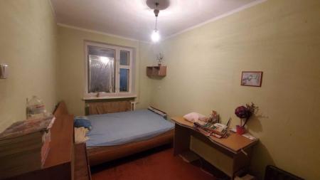 Продам 5-кімнатну квартиру