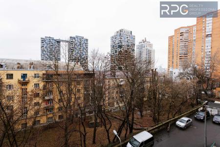 Продам 3-кімнатну квартиру
