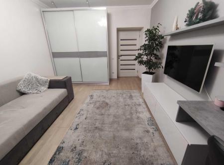 Продам 2-кімнатну квартиру, ЖК Квартал Патріот 3