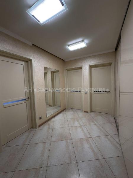 Продам 3-комнатную квартиру