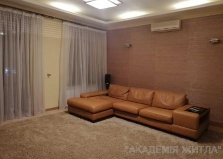 Сдам 4-комнатную квартиру