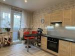 Продам 2-кімнатну квартиру, 76.10 м², євроремонт