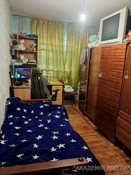 Продам 2-комнатную квартиру