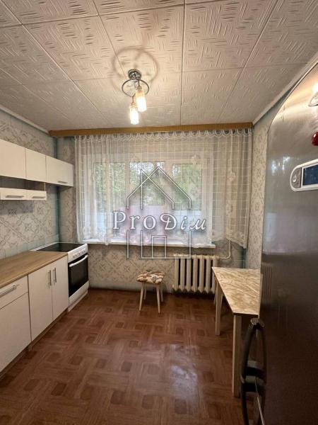 Продам 2-кімнатну квартиру