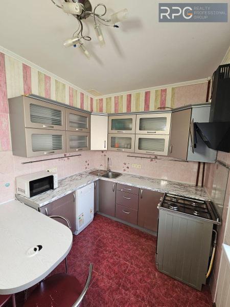Продам 2-кімнатну квартиру