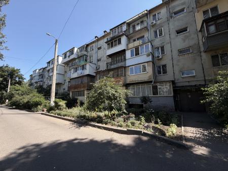 Продам 2-кімнатну квартиру