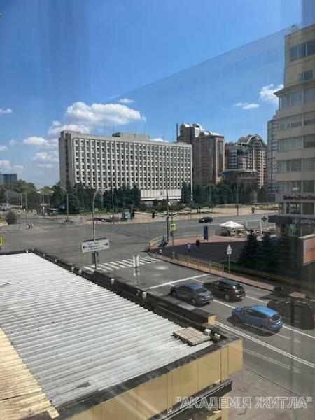 Продам 2-комнатную квартиру