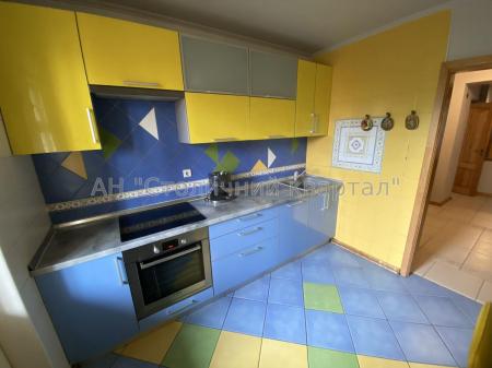 Продам 3-комнатную квартиру