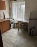 Продам 2-кімнатну квартиру, 43.10 м², радянський ремонт