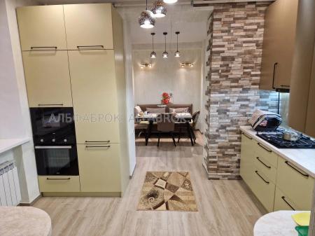 Продам 2-кімнатну квартиру