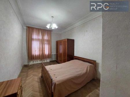 Продам 2-кімнатну квартиру