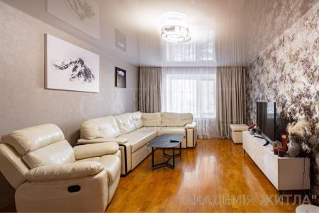 Продам 3-комнатную квартиру