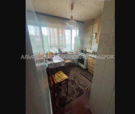 Продам 3-кімнатну квартиру