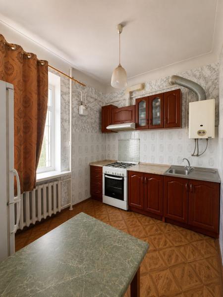 Продам 3-кімнатну квартиру