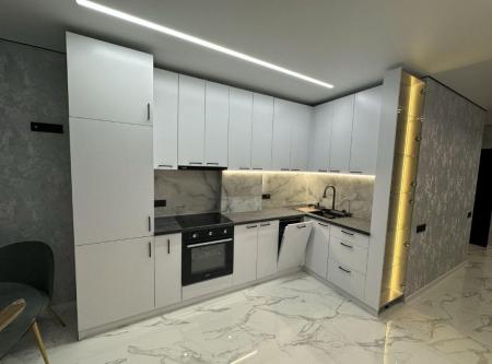 Продам 3-комнатную квартиру в новостройке, ЖК «Приморские Сады»