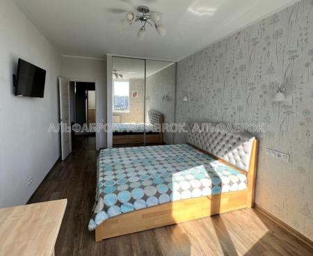 Продам 1-комнатную квартиру