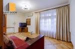 Продам 4-кімнатну квартиру, 110.10 м², косметичний ремонт