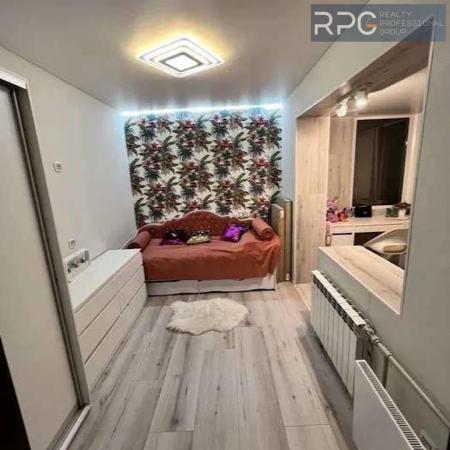 Продам 3-кімнатну квартиру