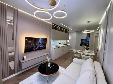 Продам 2-комнатную квартиру в новостройке, ЖК «Эллада»