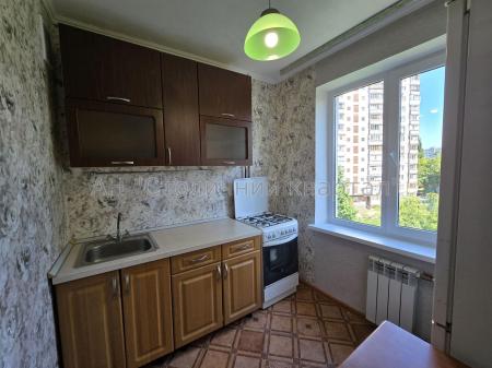 Продам 2-кімнатну квартиру