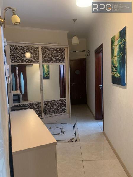 Продам 2-кімнатну квартиру, ЖК Парус