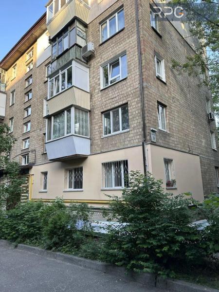 Продам 2-кімнатну квартиру