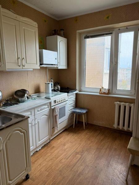 Продам 3-комнатную квартиру