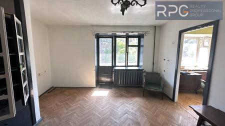 Продам 2-кімнатну квартиру