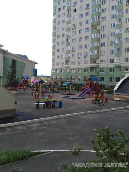 Сдам 2-комнатную квартиру в новостройке, ЖК «Брест-Литовський»