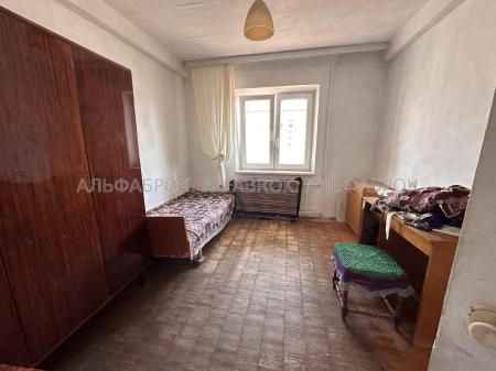 Продам 2-кімнатну квартиру