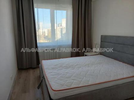 Продам 3-кімнатну квартиру