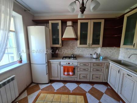 Продам 3-кімнатну квартиру