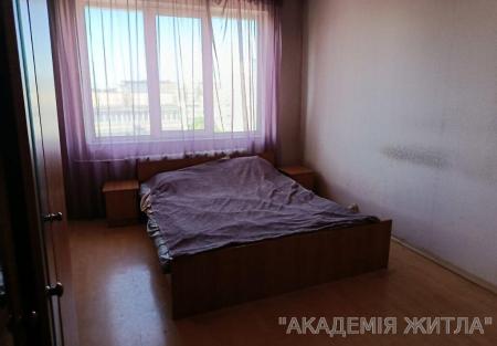 Продам 3-комнатную квартиру