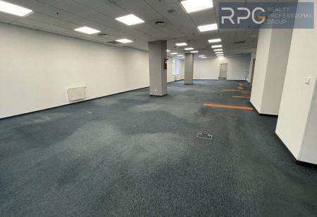 Здам офіс в офісному центрі