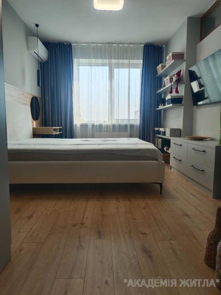 Продам 1-комнатную квартиру в новостройке, ЖК Святобор