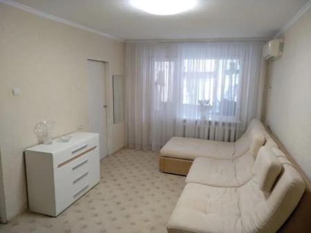 Продам 3-кімнатну квартиру