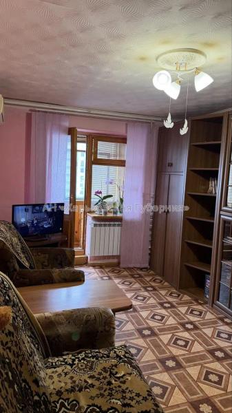 Продам 2-комнатную квартиру