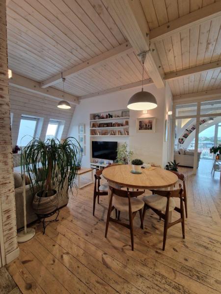 Продам 2-комнатную квартиру в новостройке