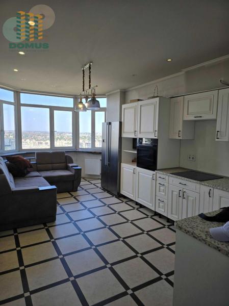 Продам 2-кімнатну квартиру, ЖК «Романовський»