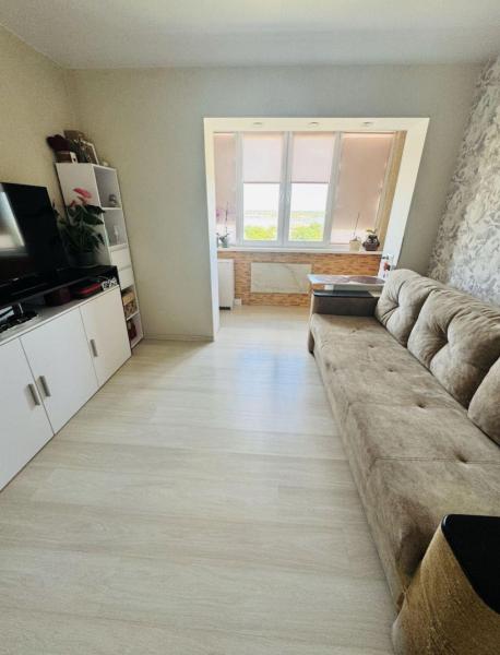 Продам 2-кімнатну квартиру